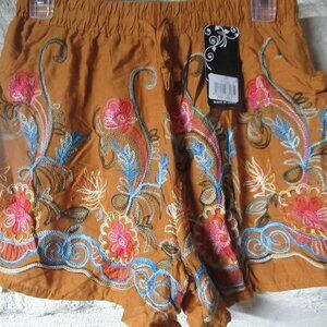 GM Fashion USA Boho Yellow Embroidered Shorts